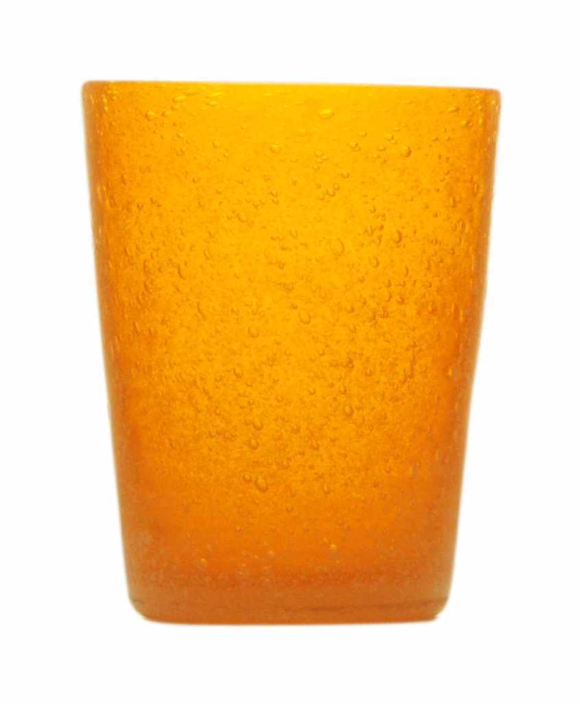 Mundgeblasenes Trinkglas von Memento mit Luftbläschen in mandarin