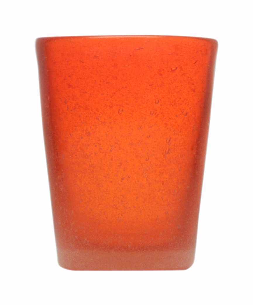 Mundgeblasenes Trinkglas von Memento mit Luftbläschen in strahlendem orange