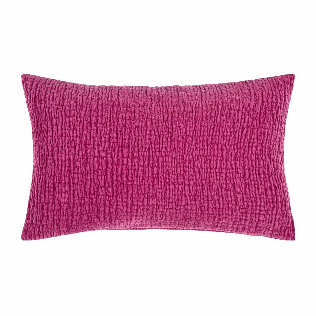Kissen aus geprägten samt in hotpink 40 x 30 cm