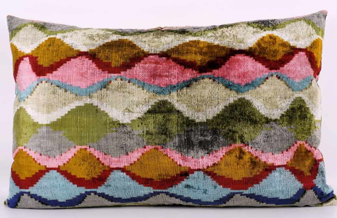 Kissen aus Seidenvelvet mulitcolor mit runden Rauten