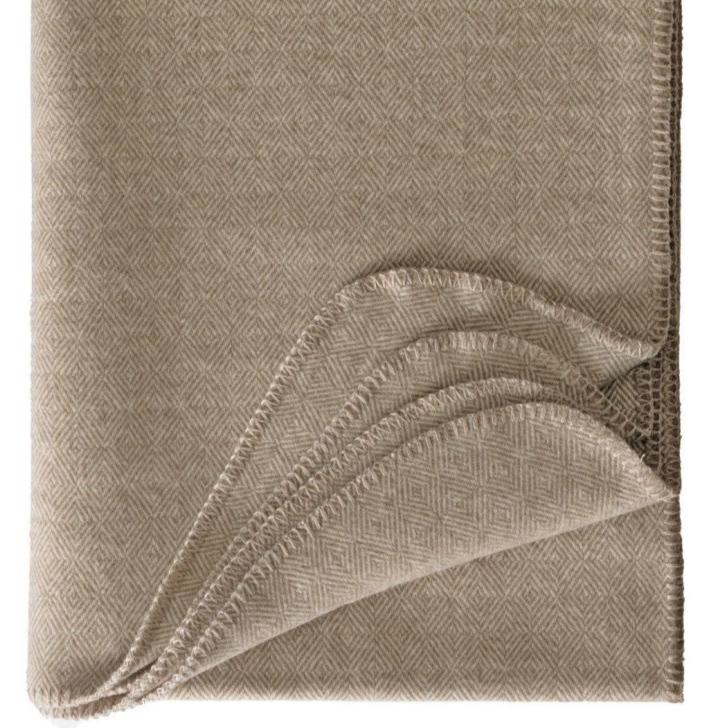 Decke Aberdeen, der kleine Heizofen aus 100 % Merinowolle, kratzfrei und 840 gr. schwer, eagleproducts. Natur