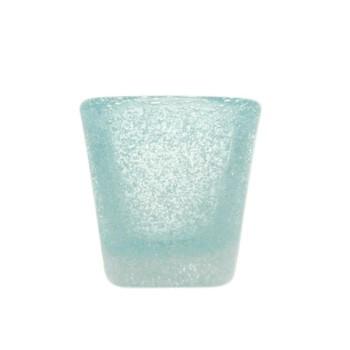 Mundgeblasenes Schnapsglas M Memento mit eingeschlossenen Luftbläschen in hellblau mundgeblasenes Glas aus Italien